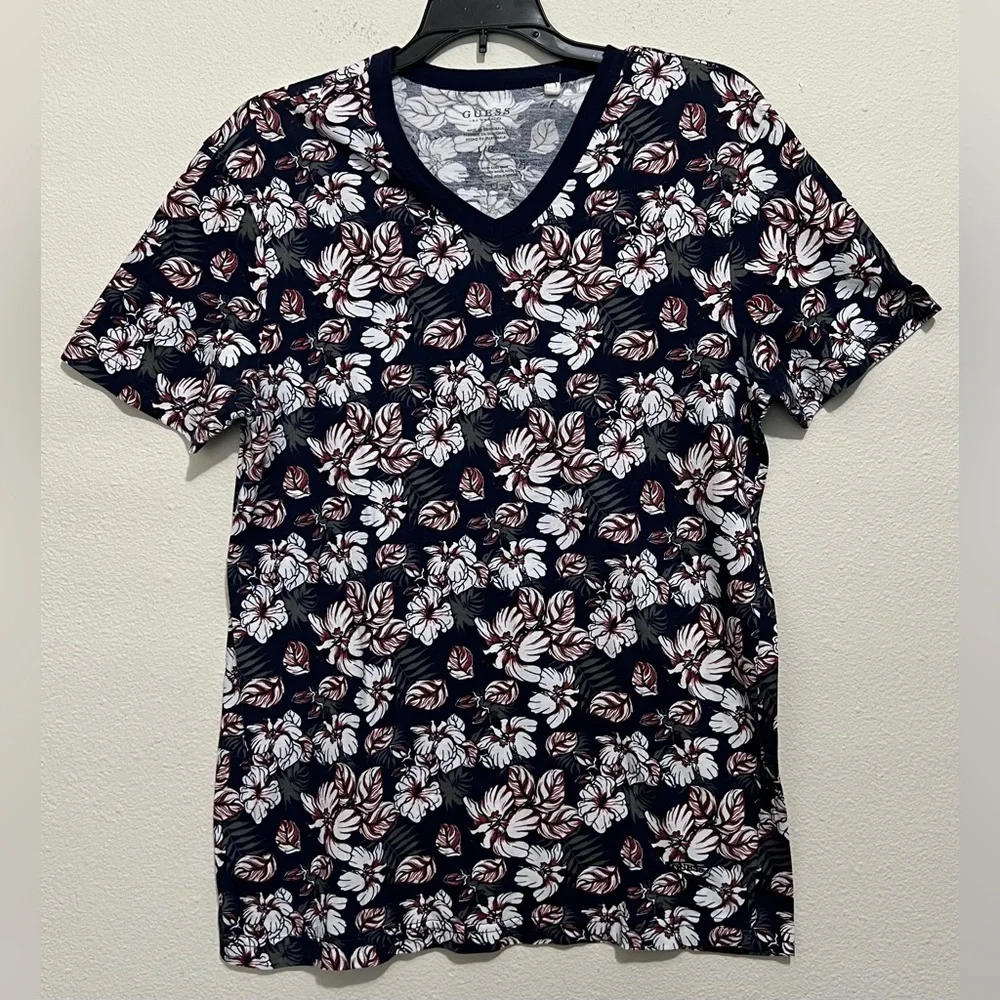 Guess Black and White Floral Short Sleeve Tee - Picture 1 of 7